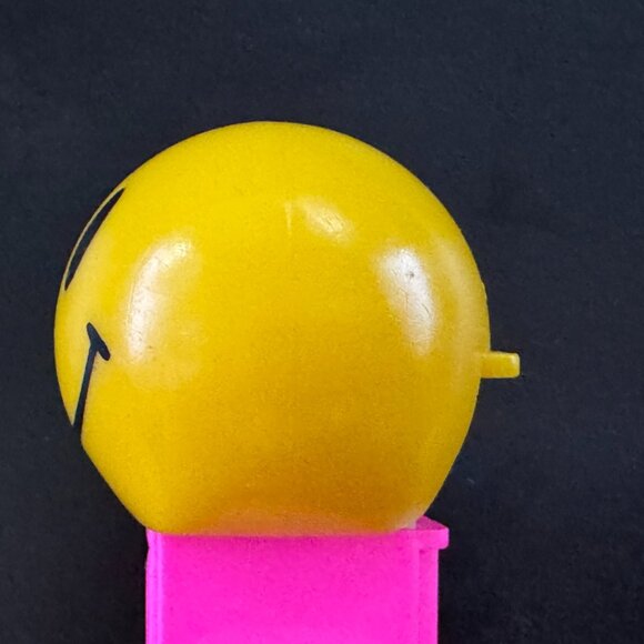 PEZ Candy Dispenser Walmart Smiley Funky Face, Neon Pink Stem, Hungary, 2000 - Picture 9 of 15